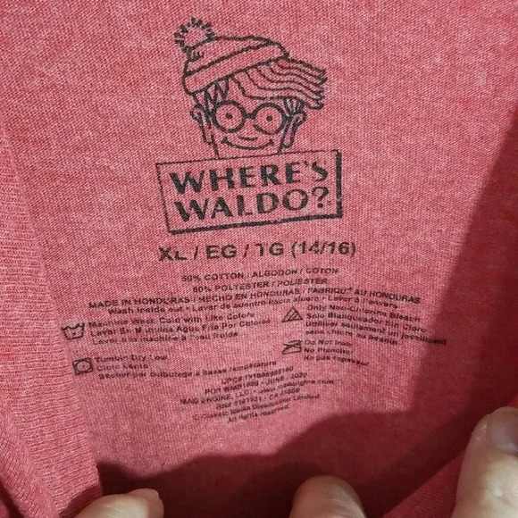{MAD Engine} Where's Waldo "I'm Right Here Bro" Kids T-Shirt Size XL - Picture 6 of 6